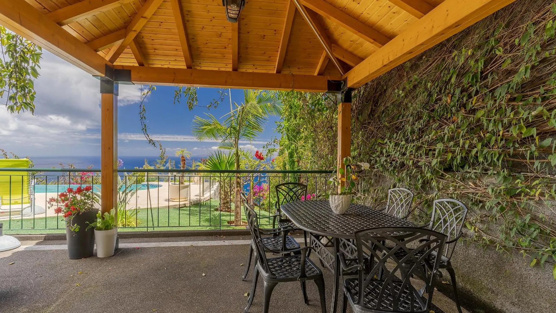 Villa Black Rock By Holiday Rental Madeira Santa Cruz  0*, Santa Cruz (Madeira)