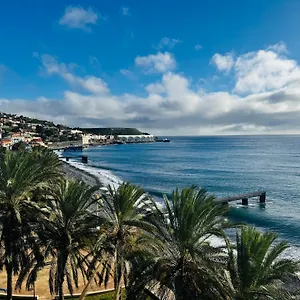 Penzion Residencial Santo Antonio, Santa Cruz (Madeira)